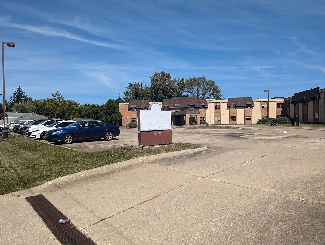 Broadway Care Center of Maple Heights 3