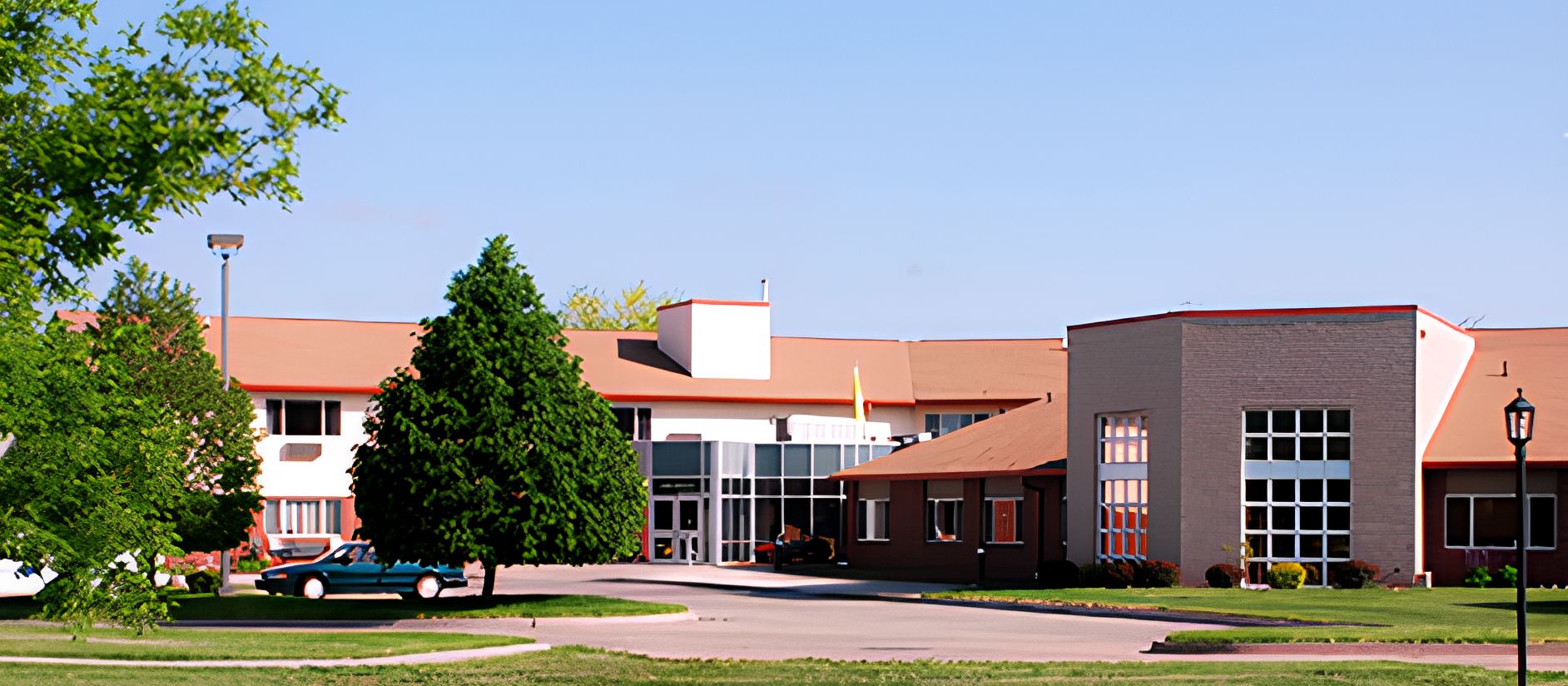 Senior Suites Of Urbandale 1