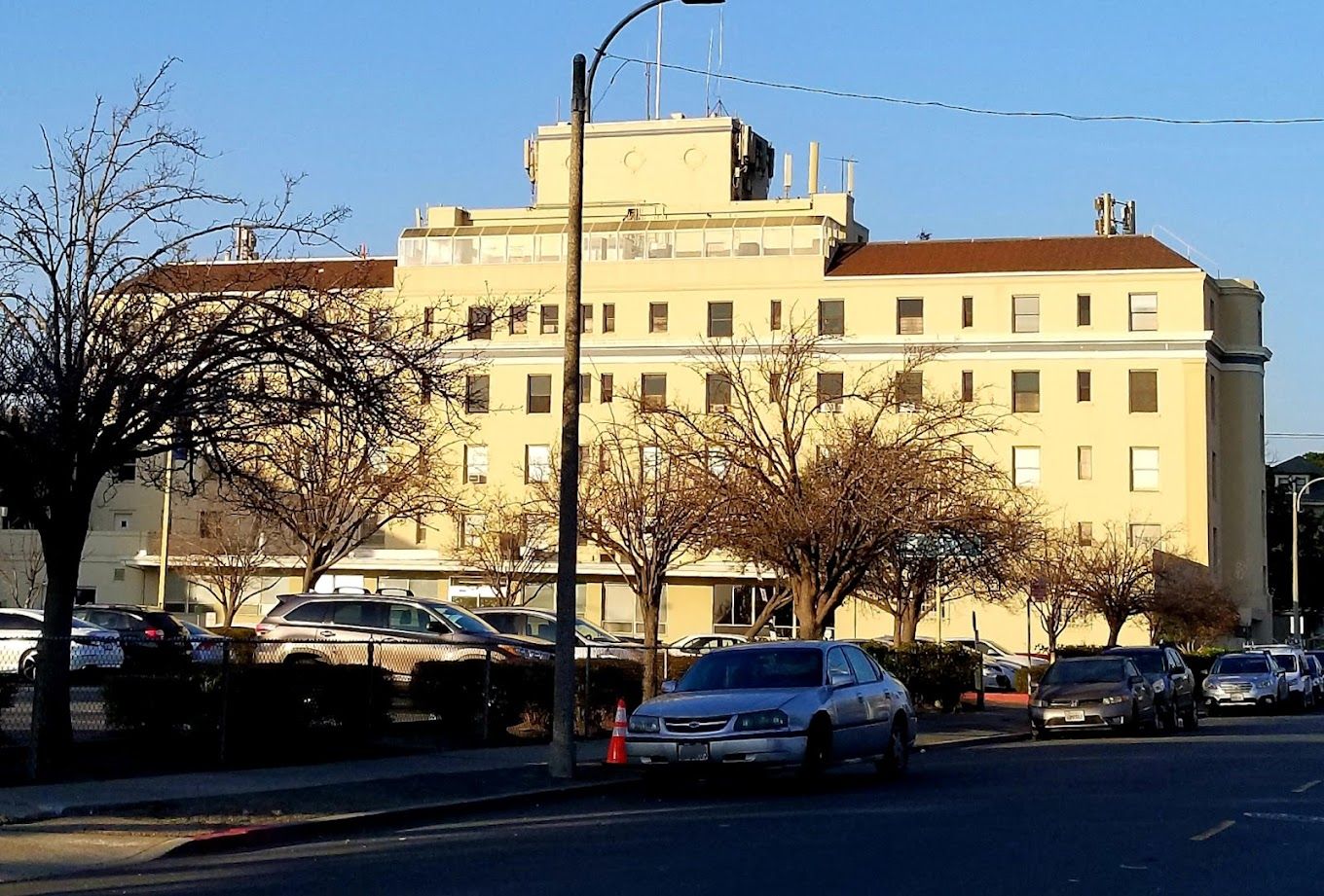 Alameda Hospital 4