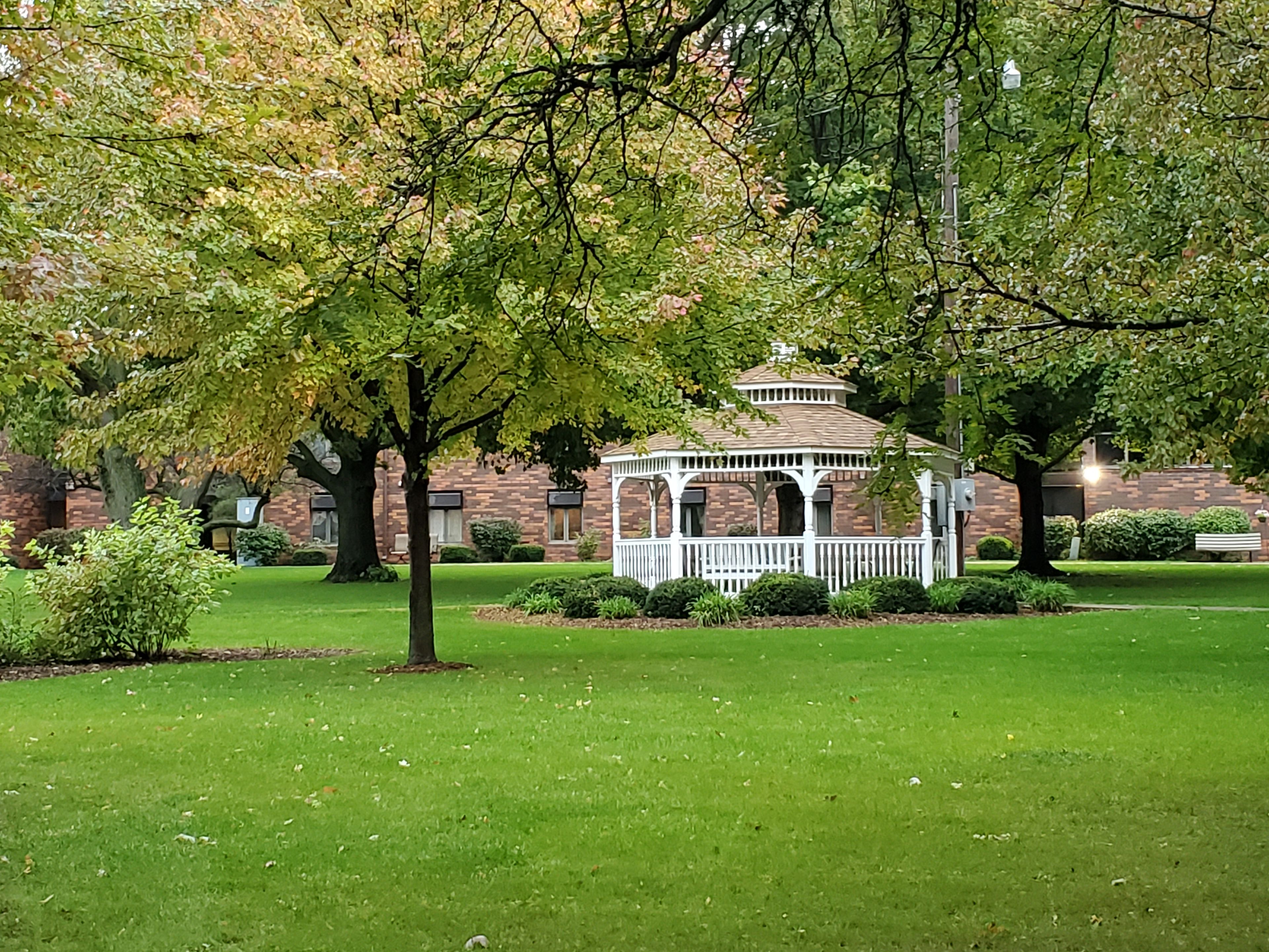 Ridgecrest Village Retirement Community 2