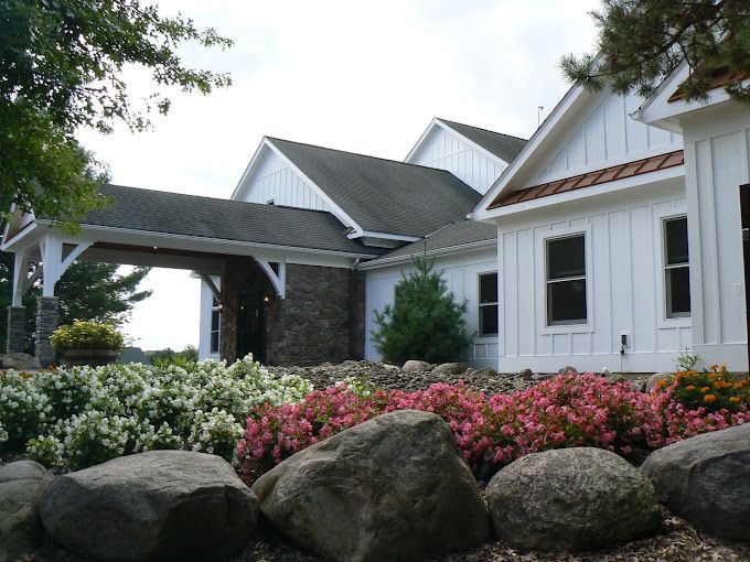 Inn at Pines 4