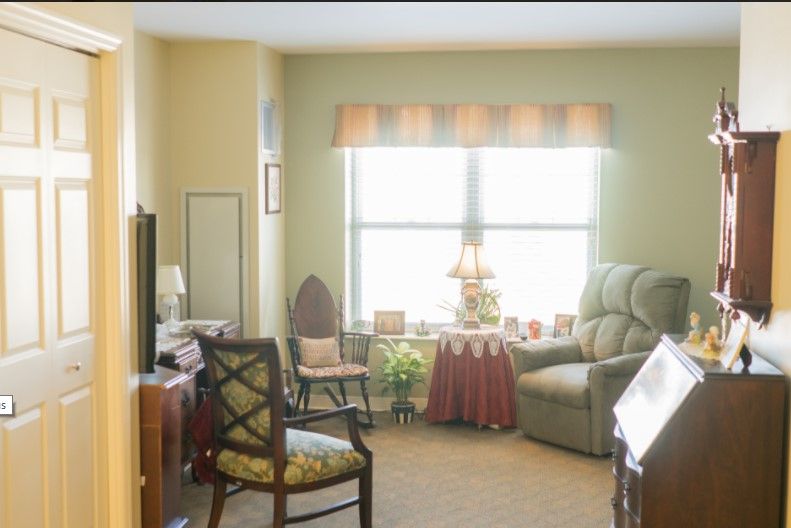 Paramount Senior Living At Bethel Park 2