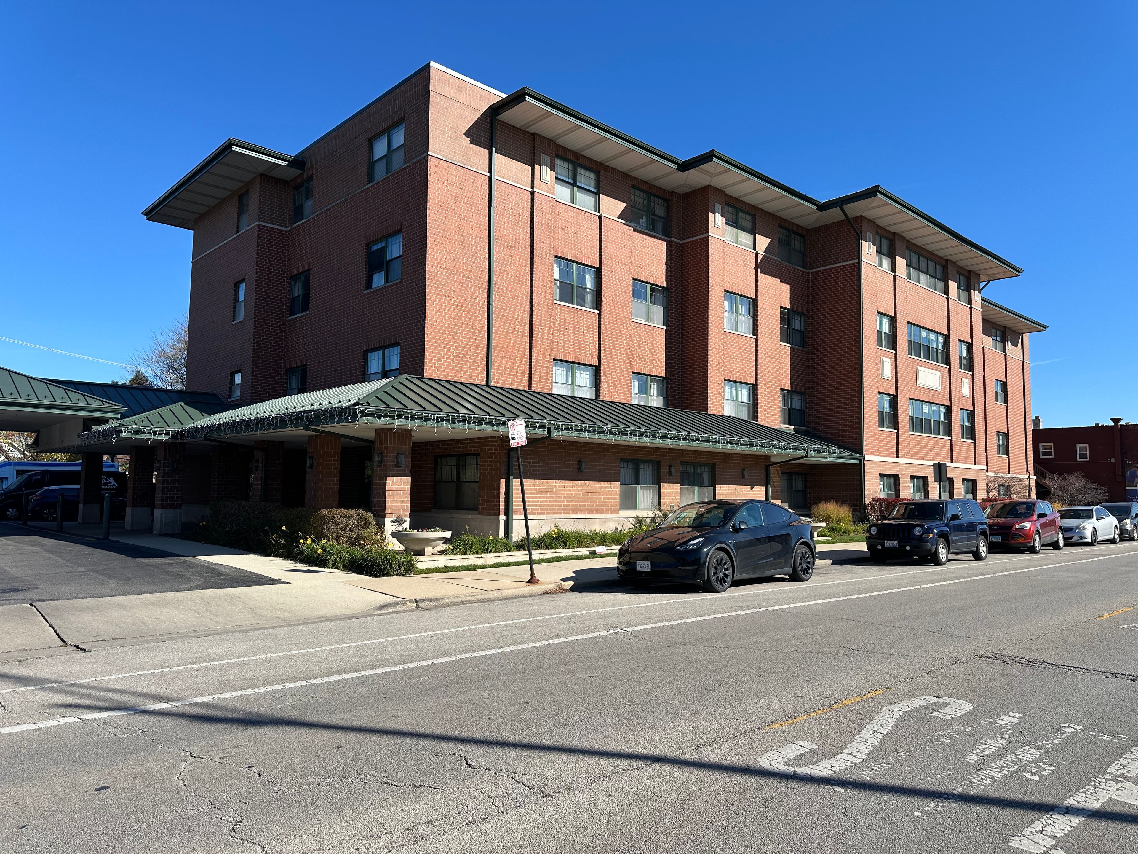 Alden Estates Of Northmoor 1