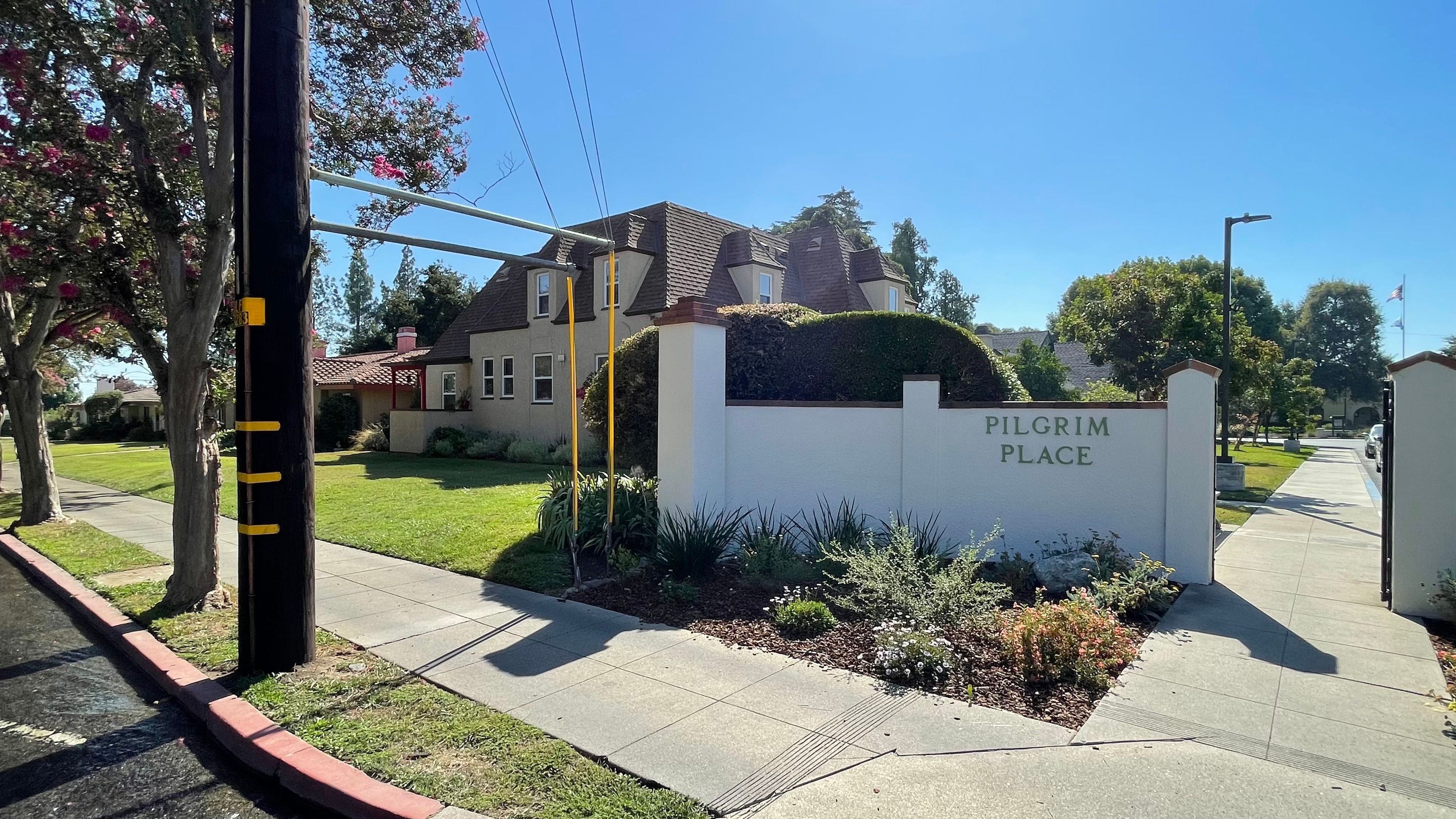 Pilgrim Place In Claremont 4