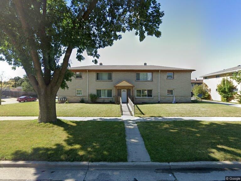 Latonyas House 1