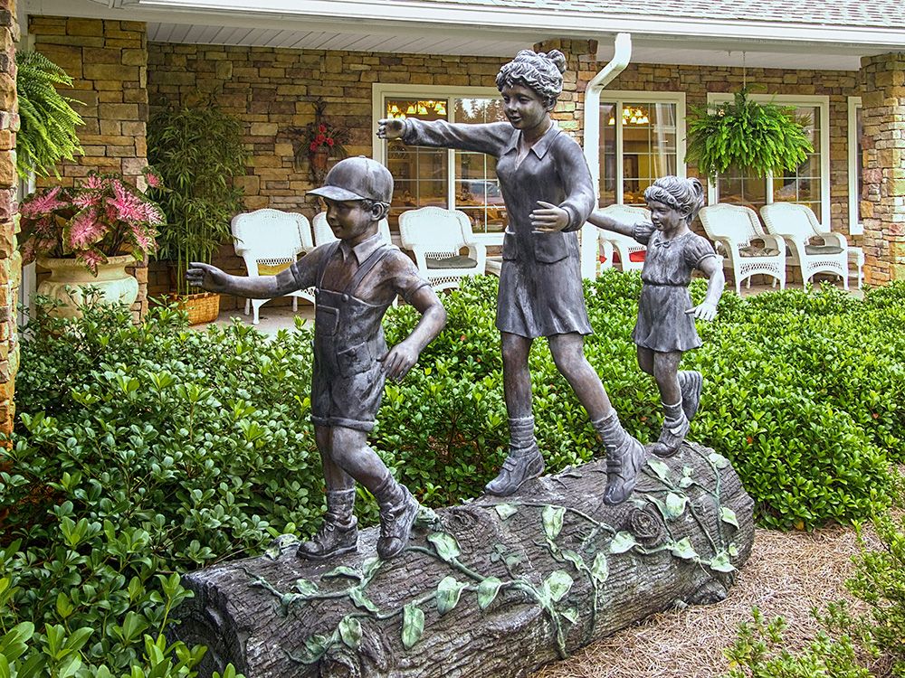 Laurel Grove By Barclay House 3