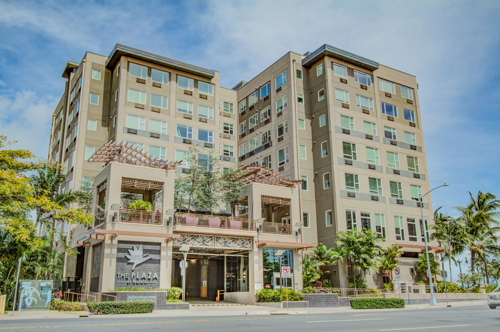 The Plaza at Waikiki 2
