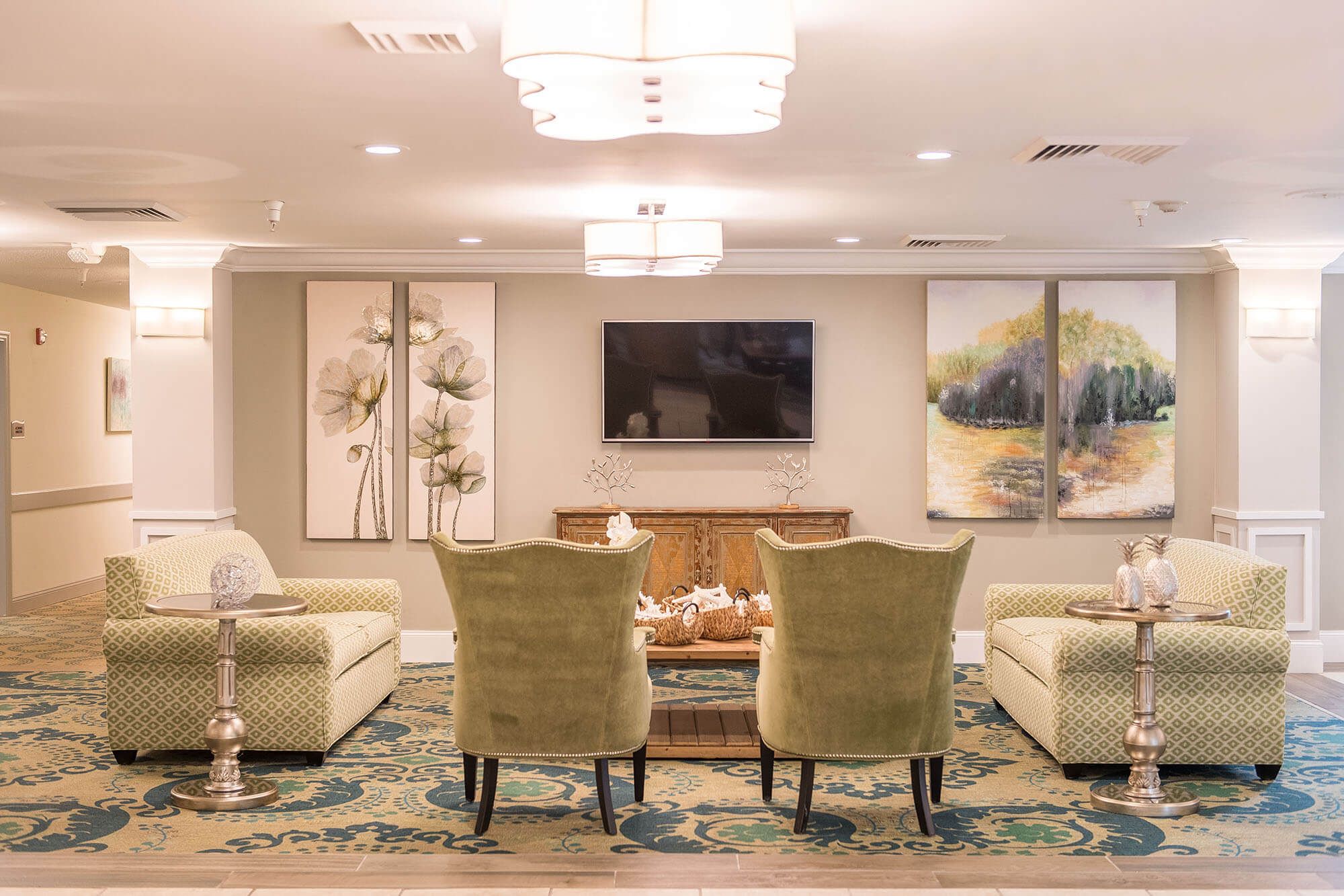 Royal Oaks Assisted Living Center 3