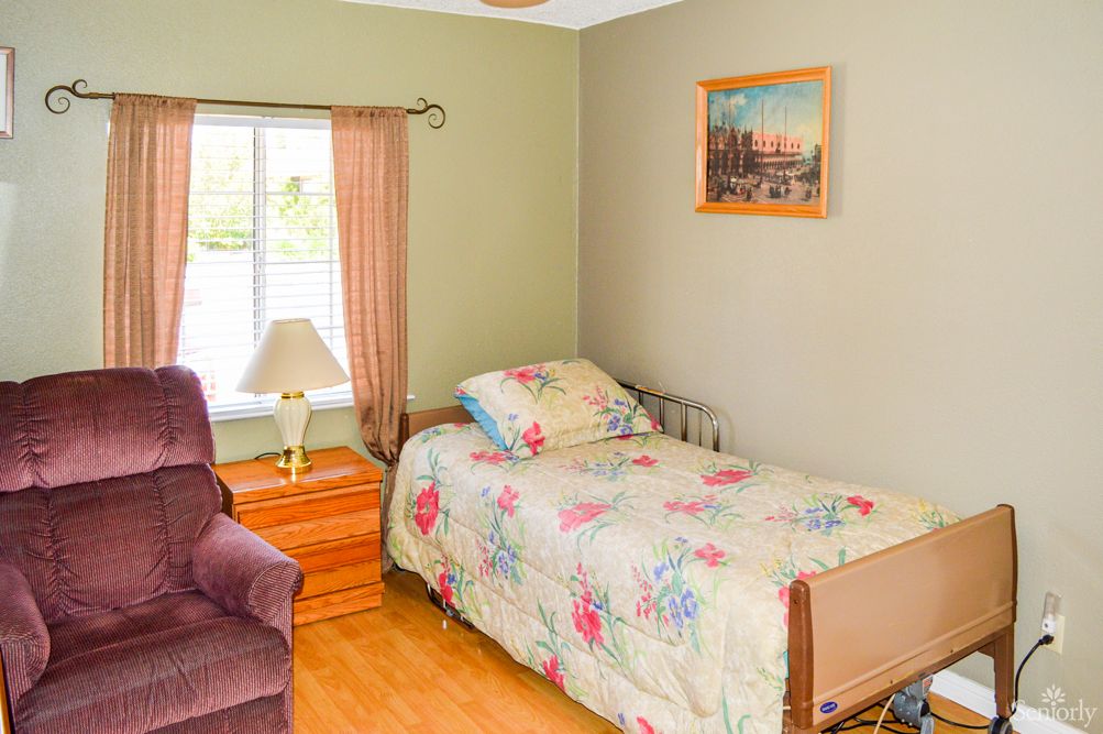 The Elderly Inn Iii 3