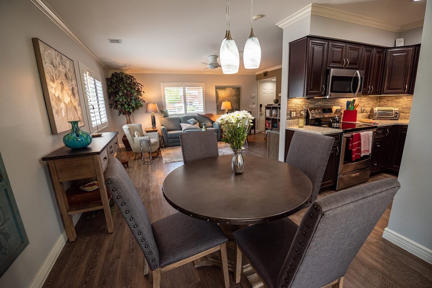 The Care Center At Royal Oaks 4
