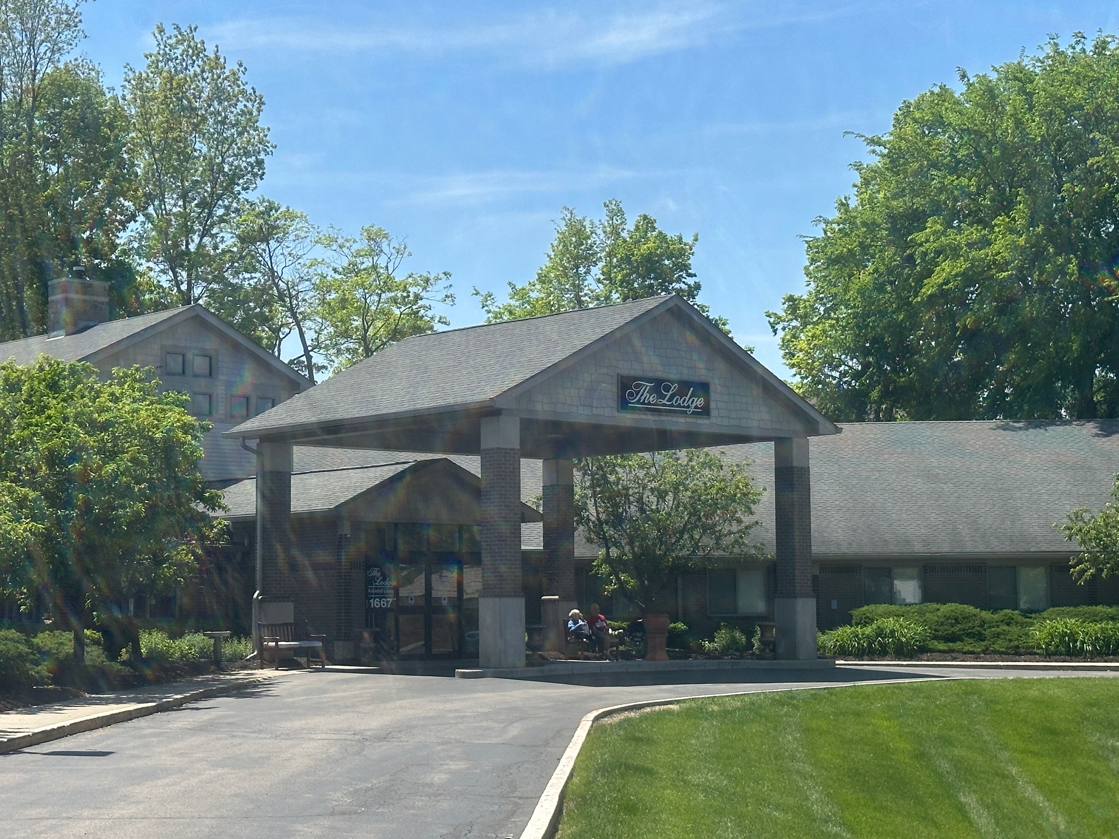 Harbour Manor Health & Living Community 4