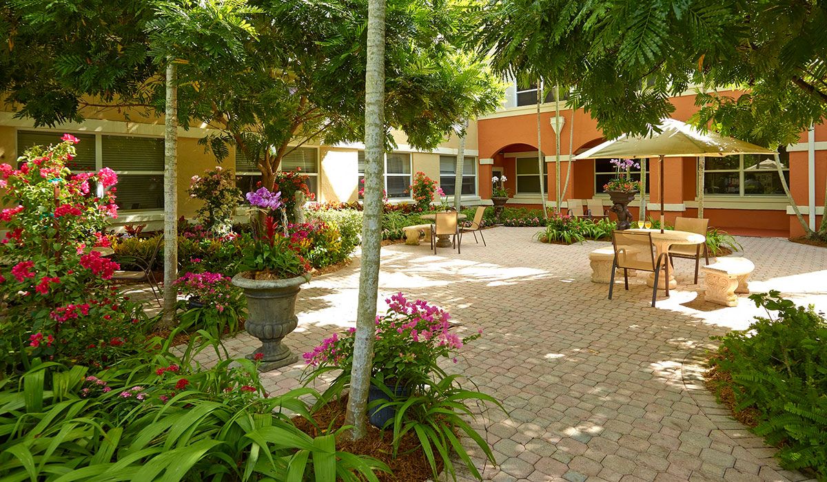 The Palace Nursing & Rehabilitation Center 4