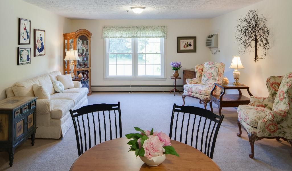 Langdon Place of Nashua , A Senior Living Community 4