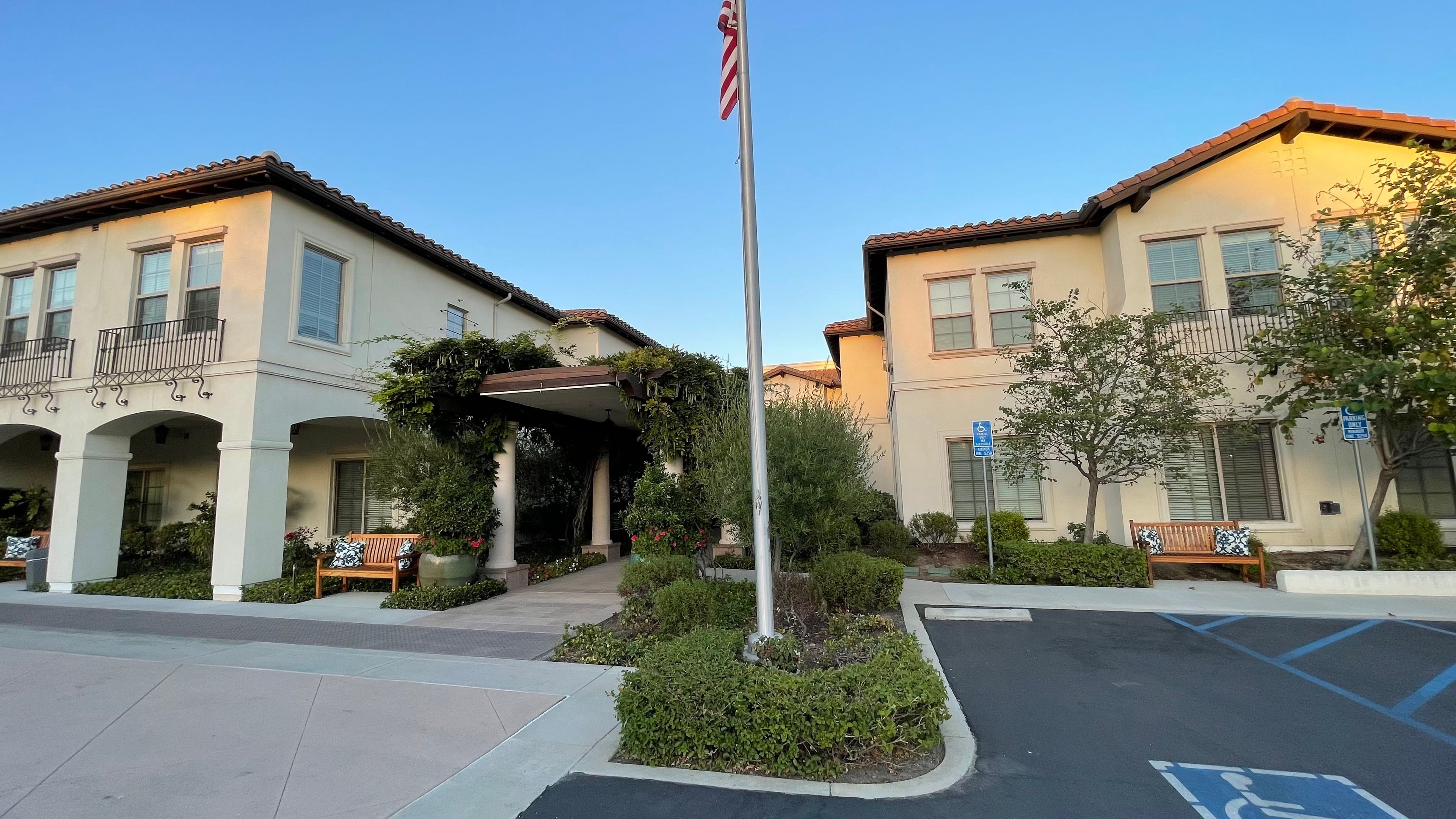 The Kensington Sierra Madre 3