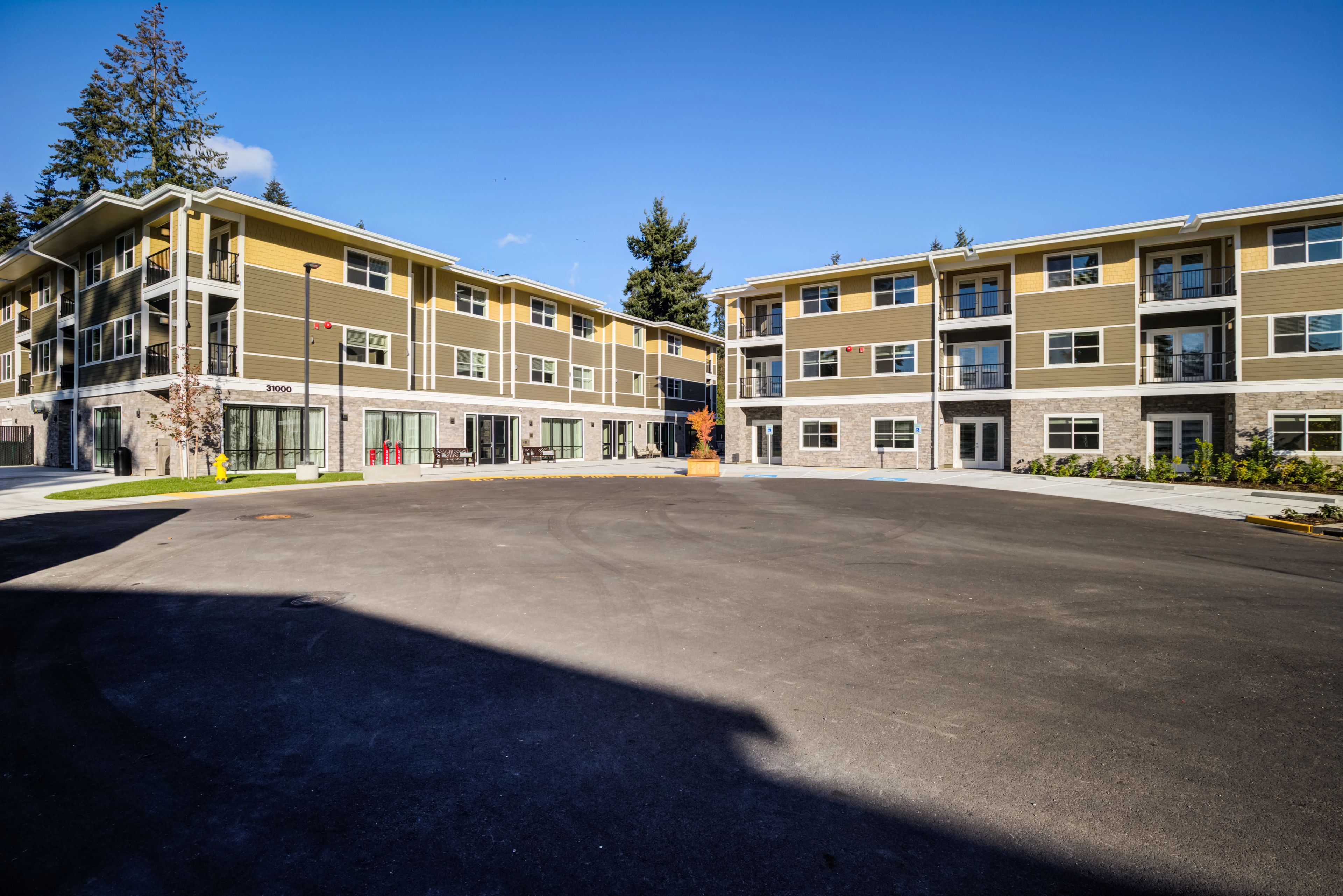 Mirror Lake Village Senior Living Community 3