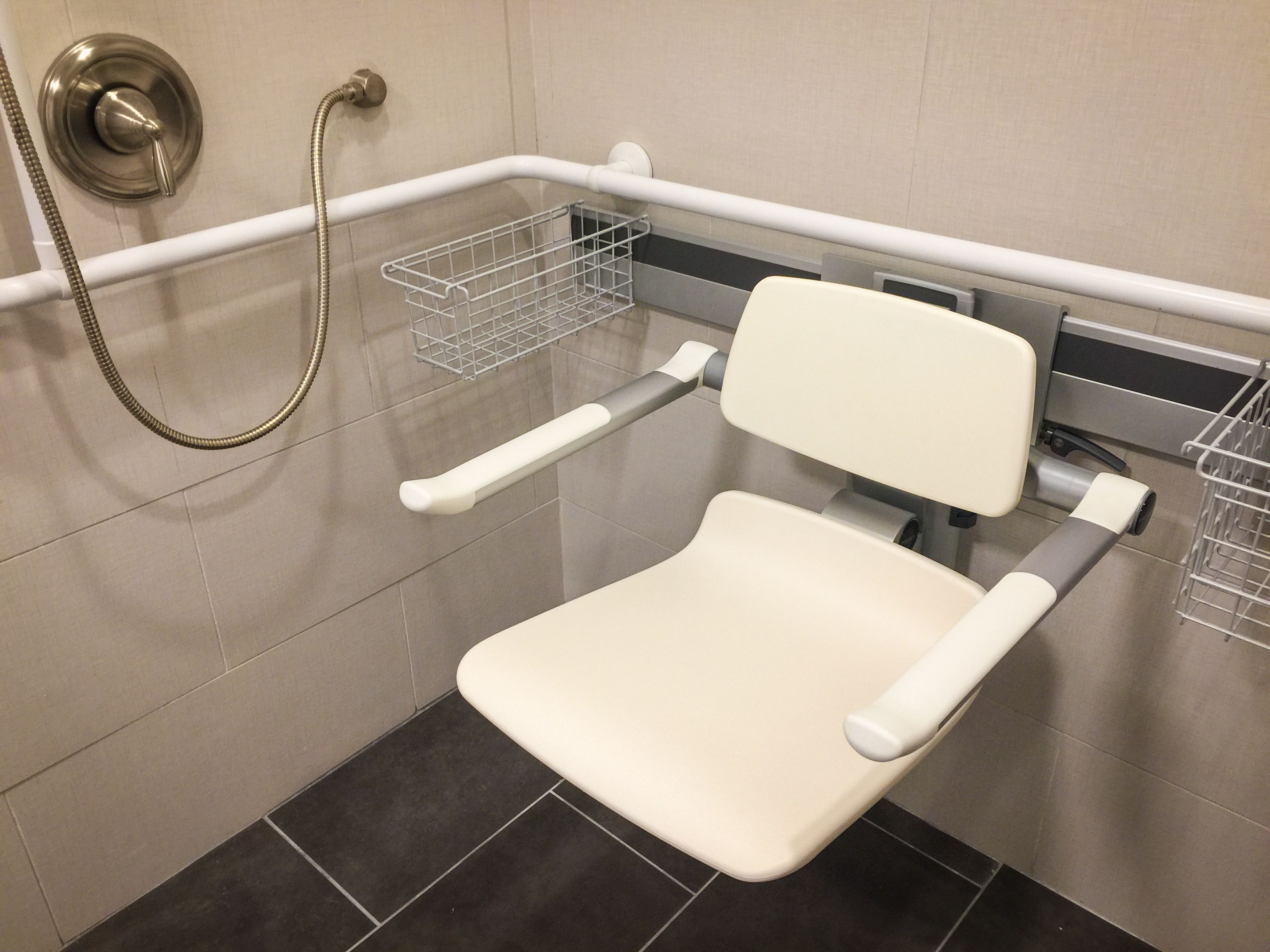 Silverleaf Eldercare at the Arboretum 4