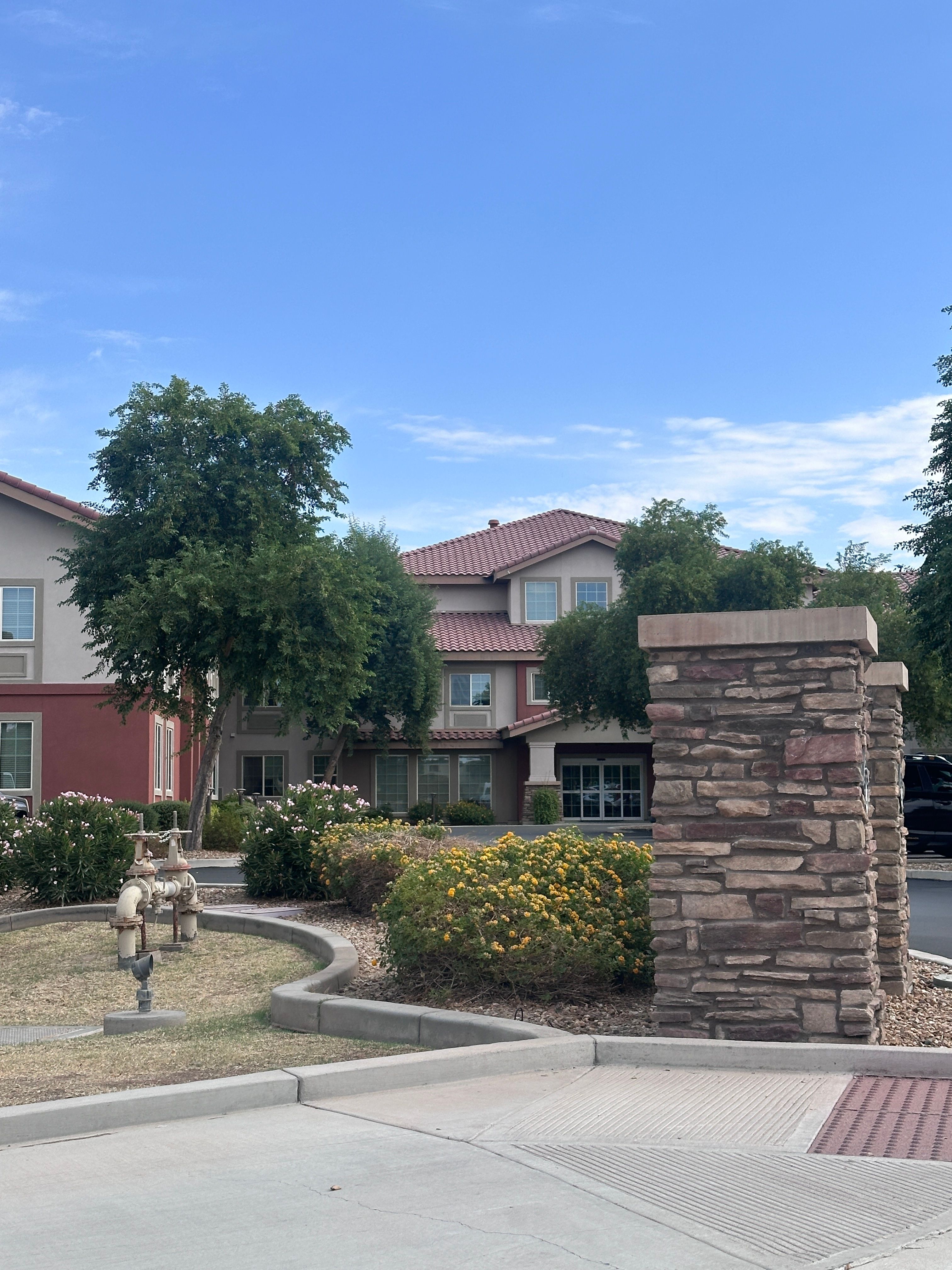 Gardens at Ocotillo Senior Living 3