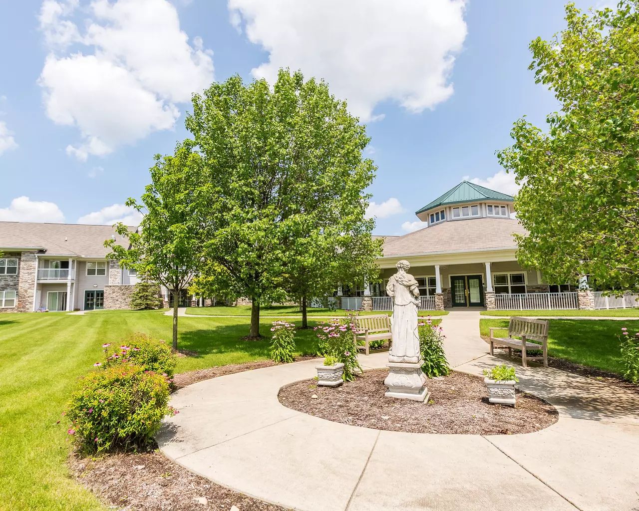 Independence Village Of Oxford (Waterstone) 2