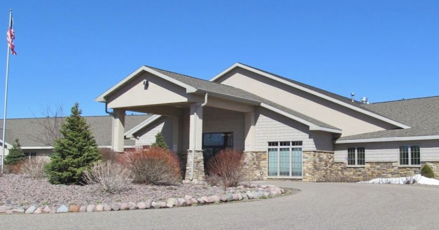 The Lodge at Whispering Pines 1