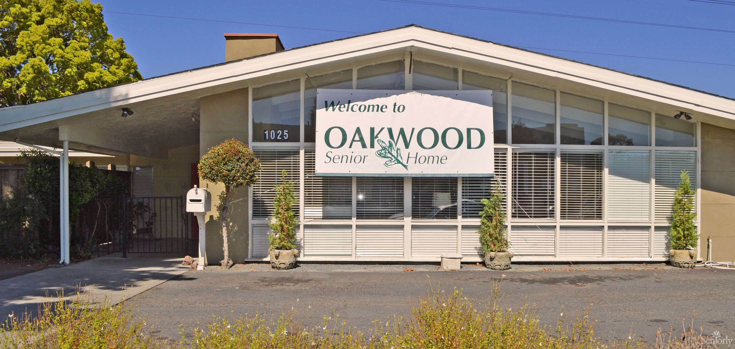 Oakwood Memory & Senior Care 1