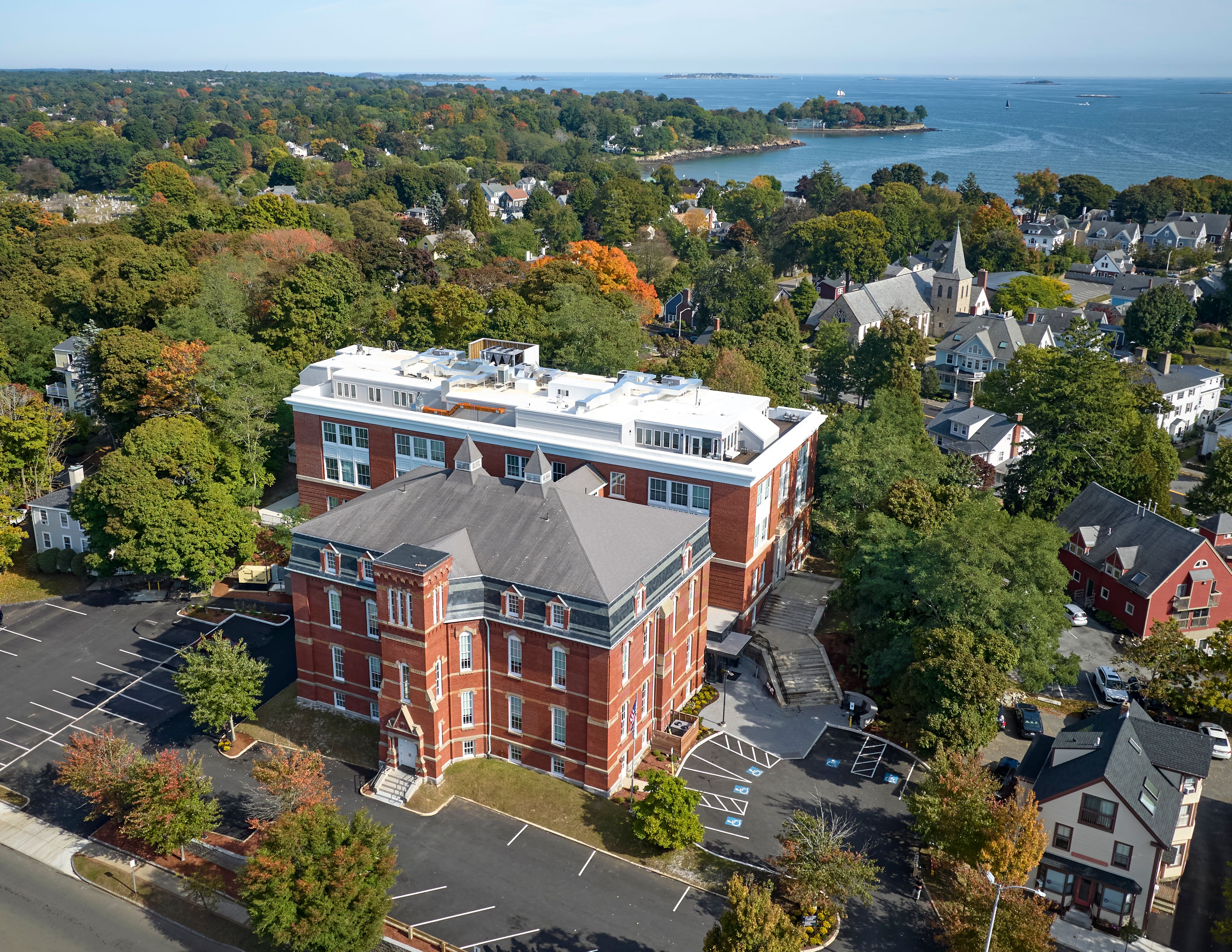 The Current Beverly 1