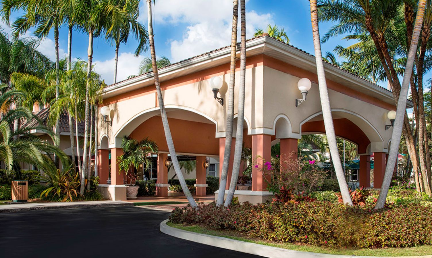 The Palace Royale 3
