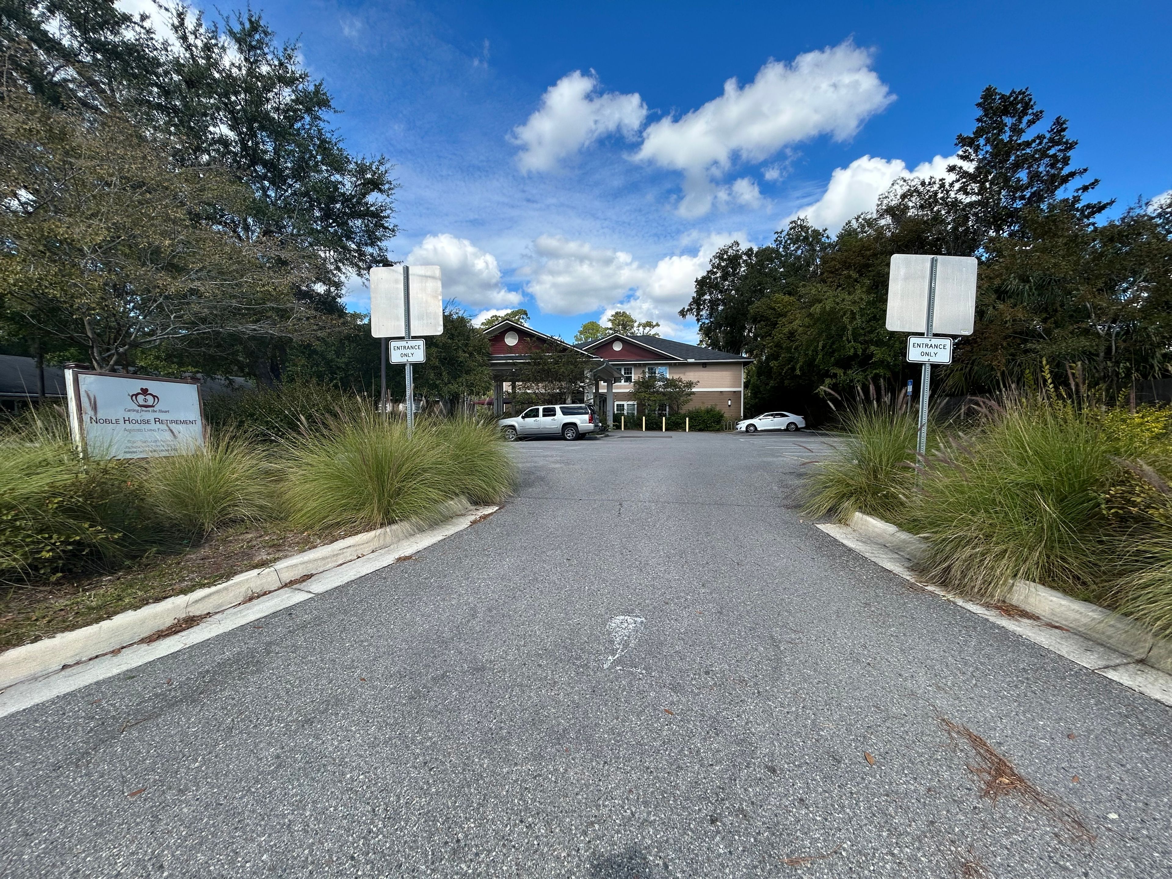Ortega Gardens Memory Care Community 4
