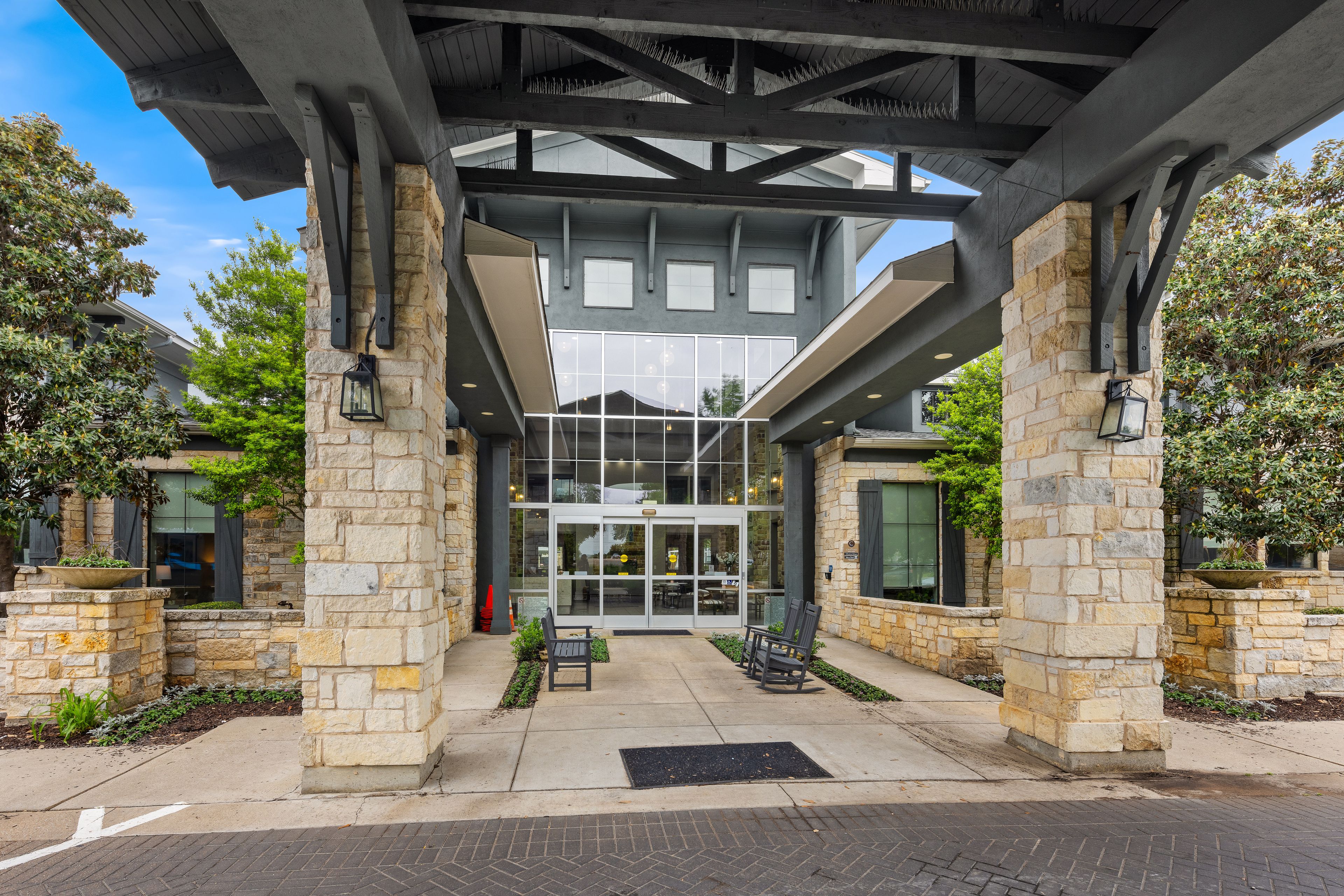 Chateau McKinney 2
