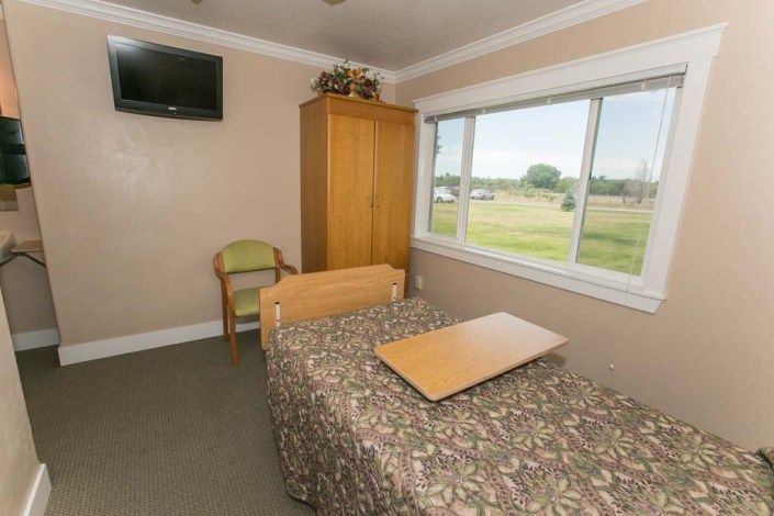 River's Edge Rehabilitation & Living Center 3