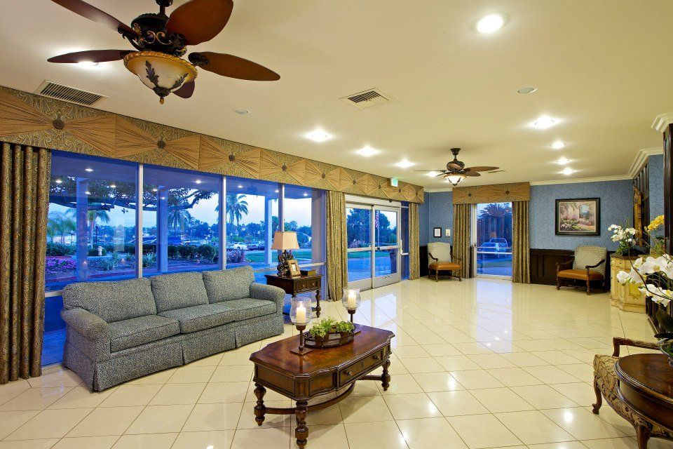 Paradise Valley Manor 1