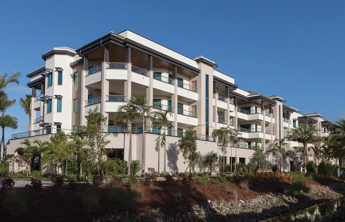 Chateau At Moorings Park 4