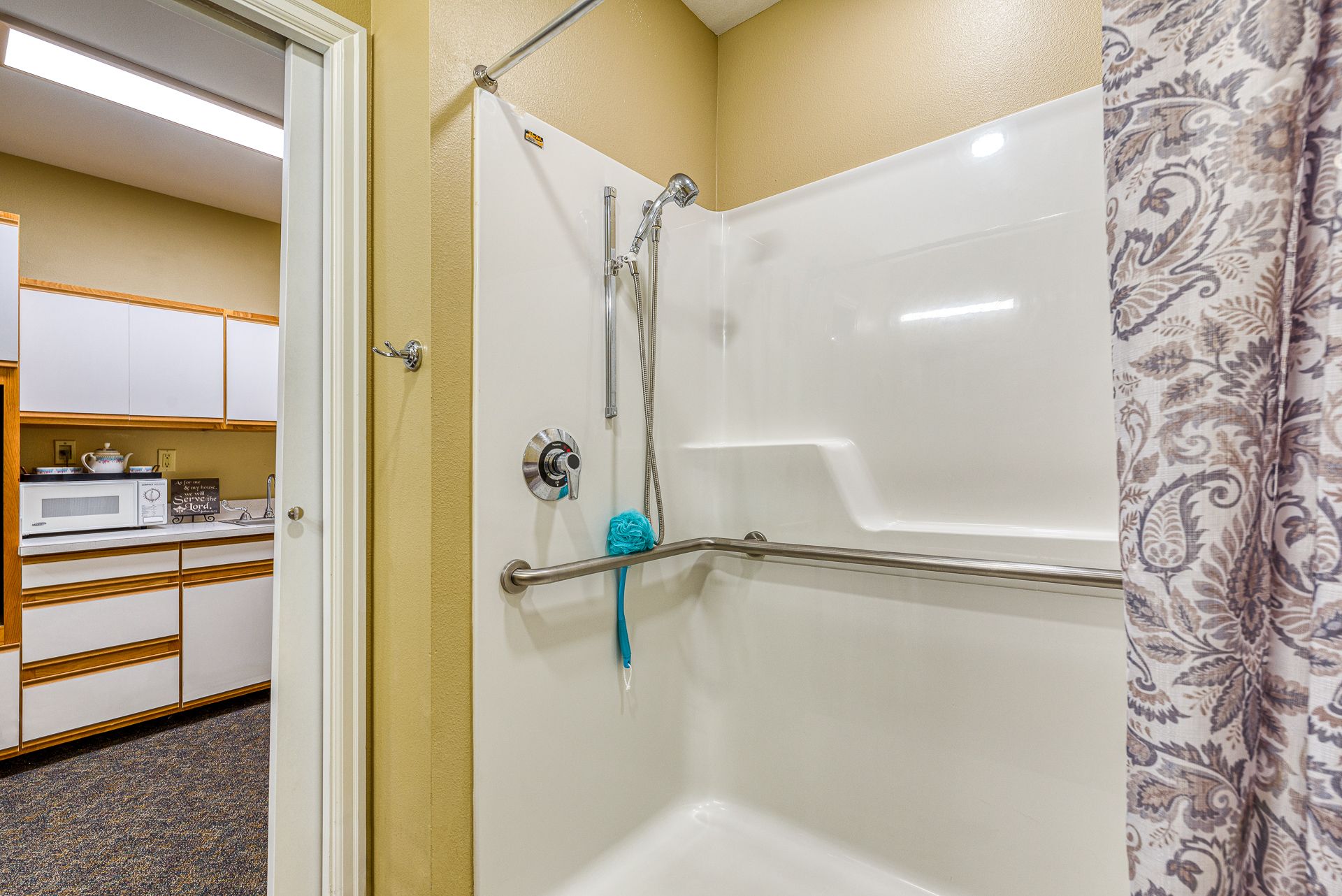 Awbrey Place Assisted Living and Memory Care 1