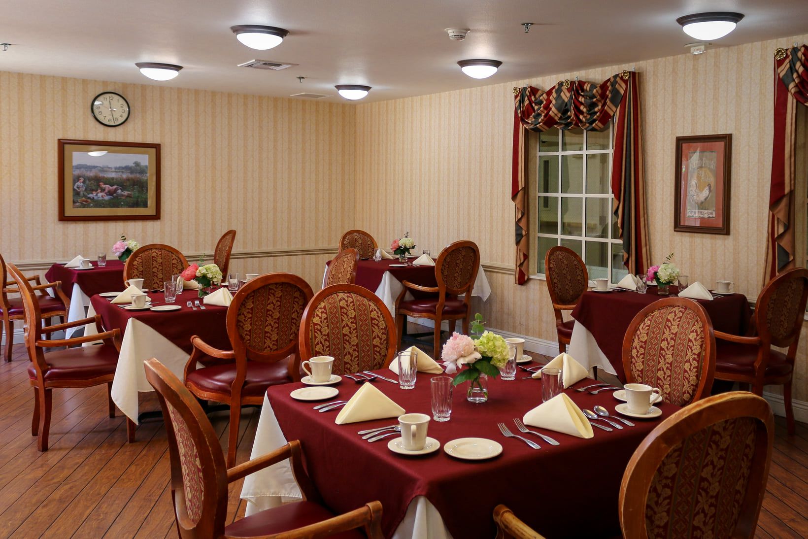 Villa Valencia Healthcare Center 3