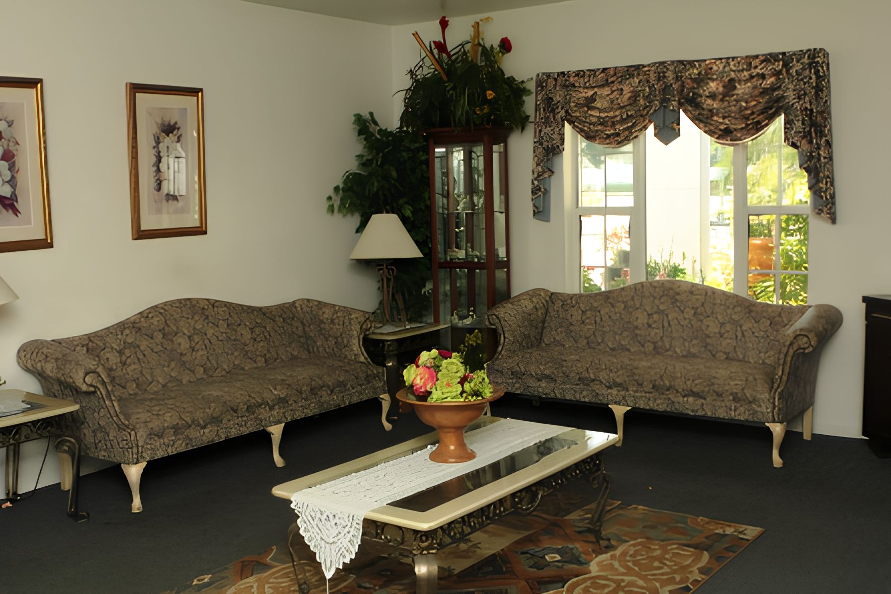 Royal Oaks Manor 3