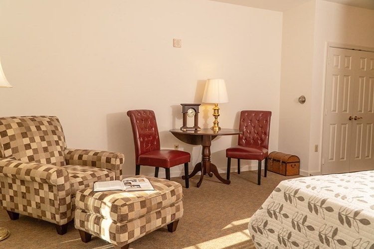 HeartLands Assisted Living At Severna Park 4