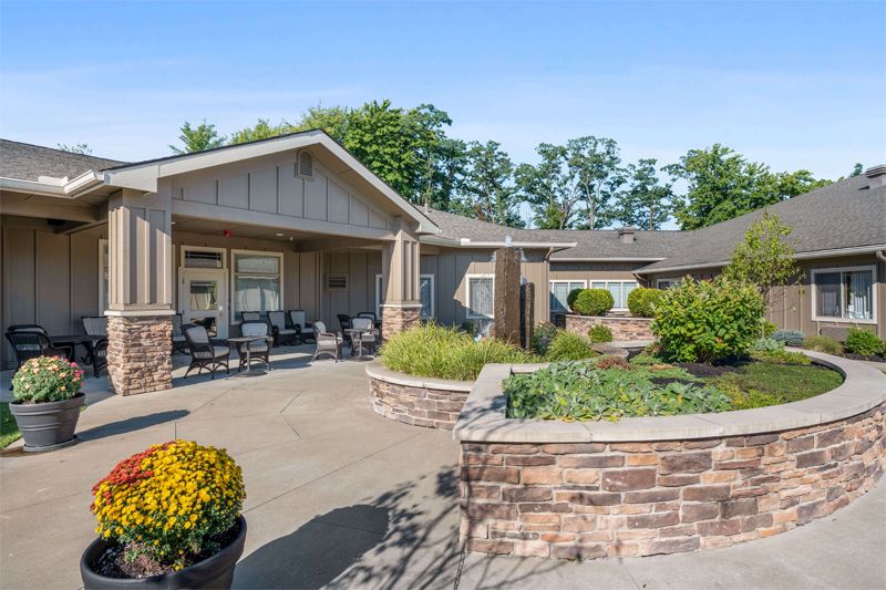 Cardinal Court Memory Care & Transitional Assisted Living 4