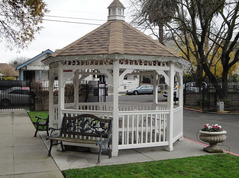 Plymouth Square 3