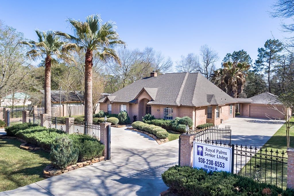 Royal Palms Senior Living 4