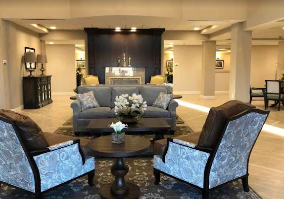 The Pearl Senior Living at Lewisville 2