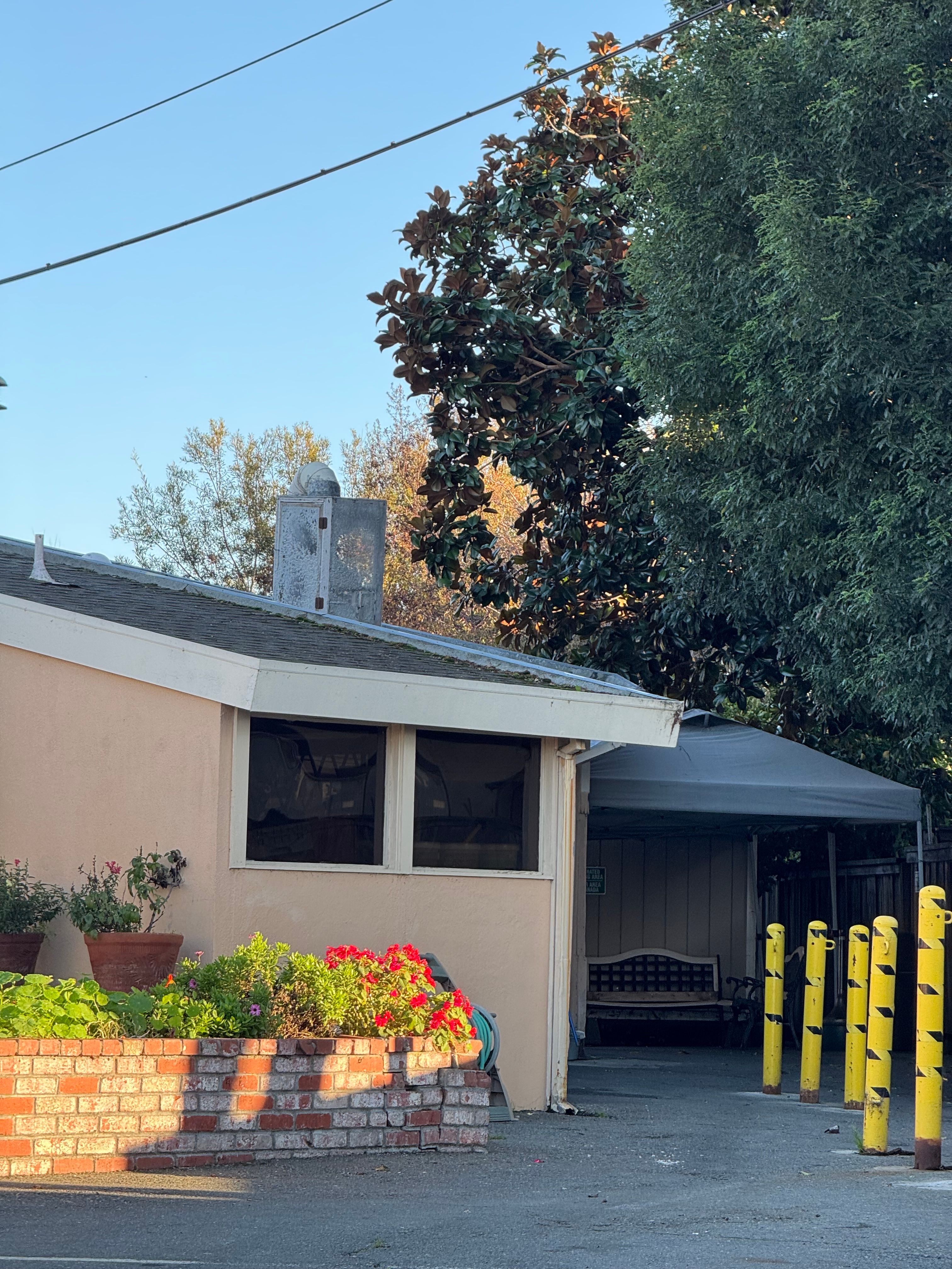 Creekside Healthcare Center 4