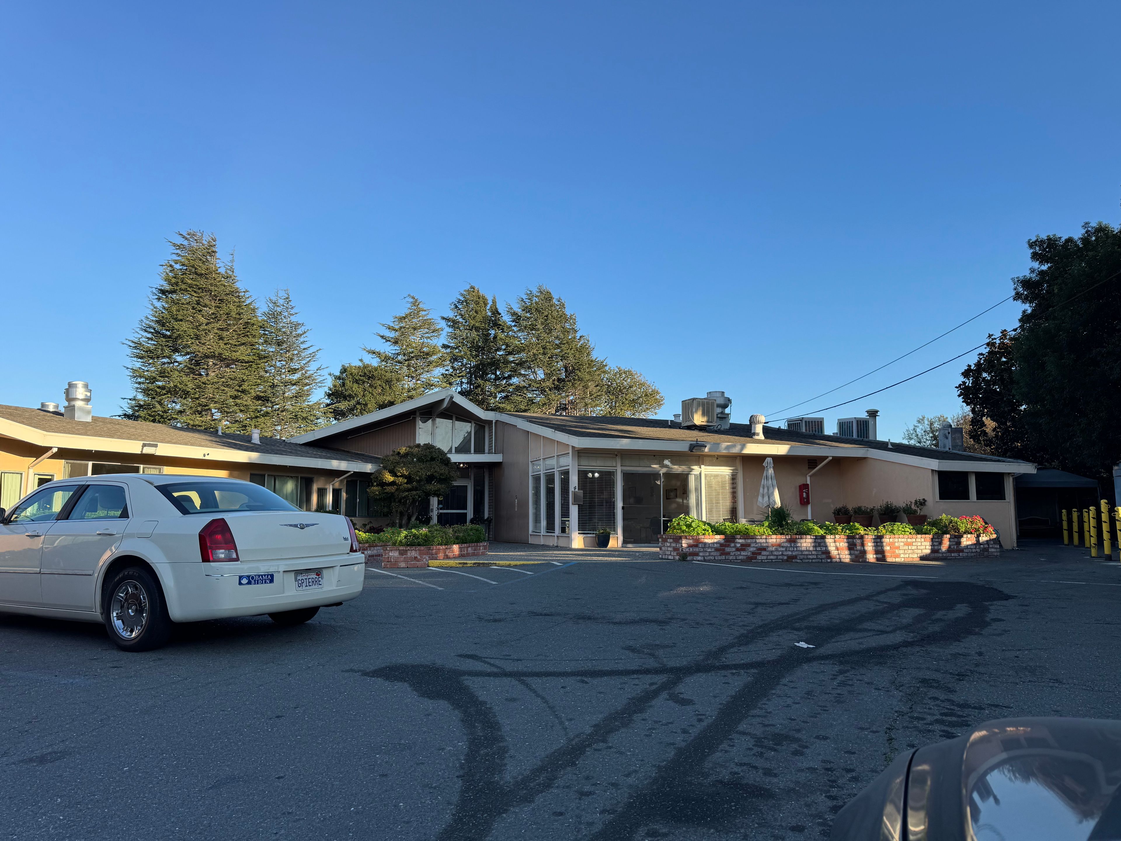Creekside Healthcare Center 2
