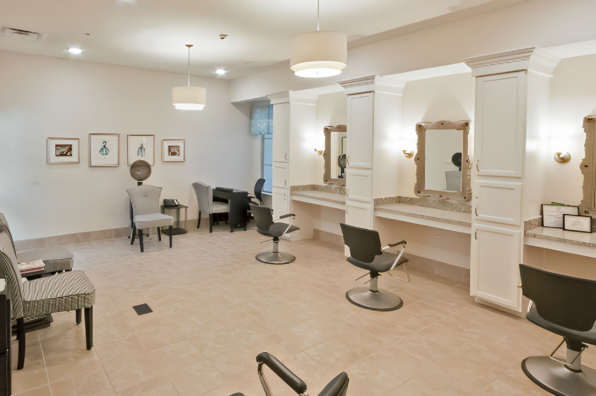 Wood Glen Court Assisted Living 2