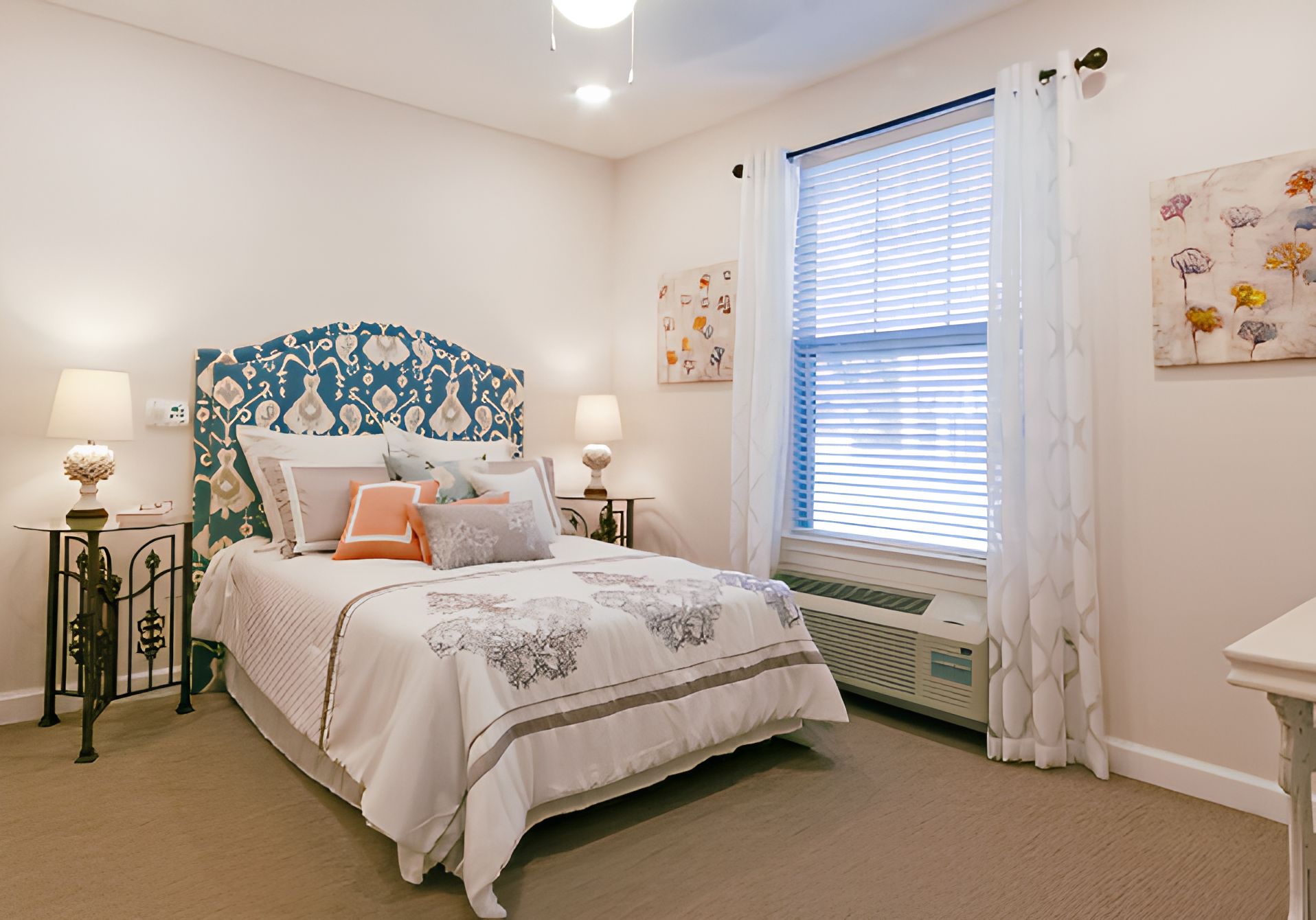 Wood Glen Court Assisted Living 1