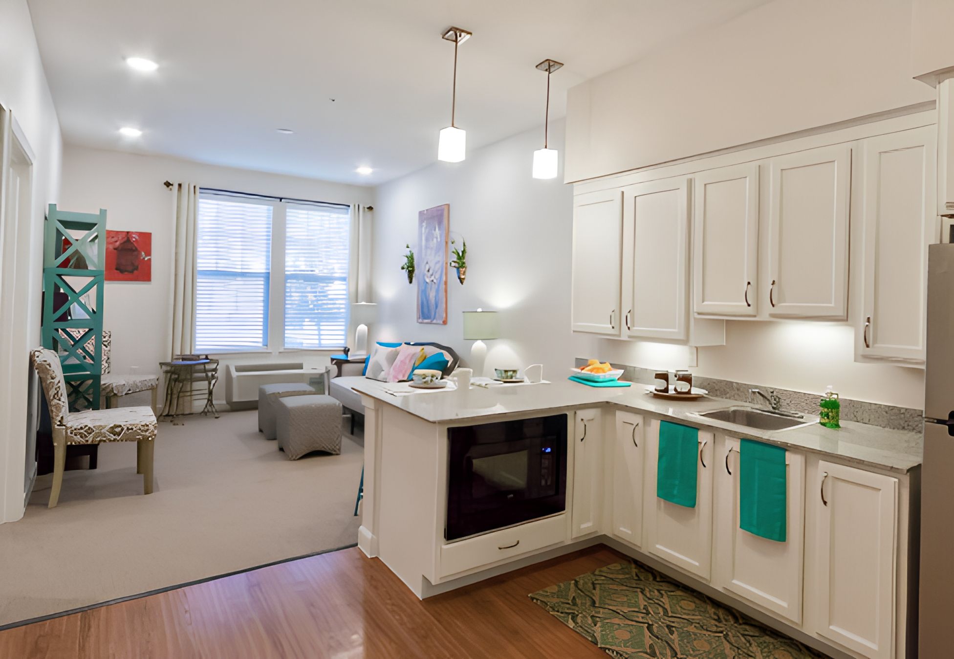 Wood Glen Court Assisted Living 4