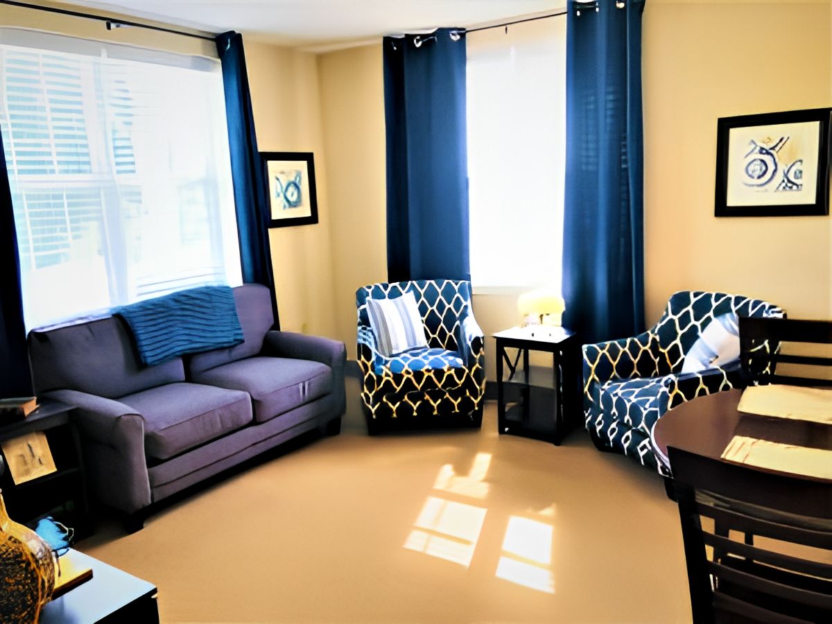 Charter Senior Living Of Towson 4
