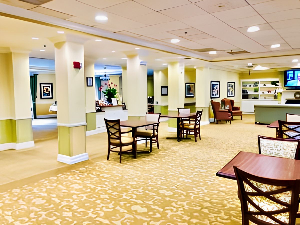 Charter Senior Living Of Towson 4