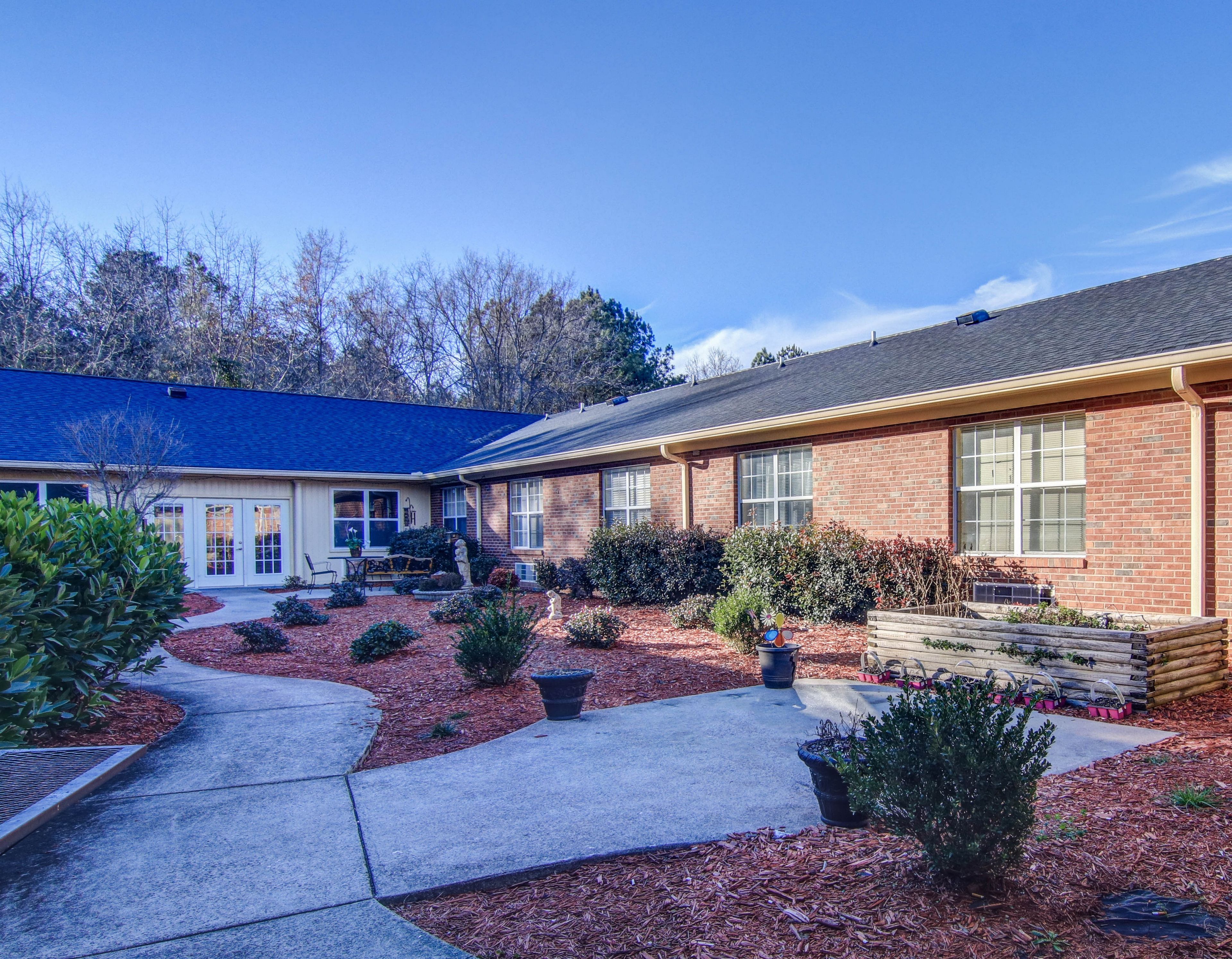 Manchester Court Assisted Living & Memory Care 2