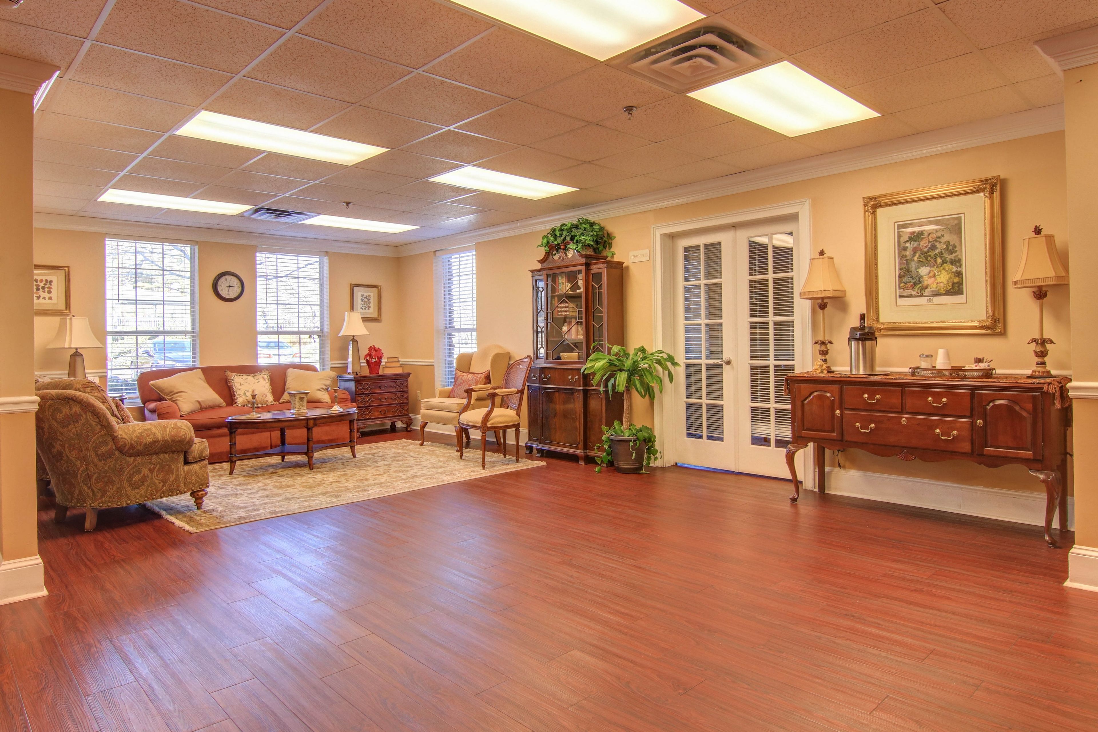 Manchester Court Assisted Living & Memory Care 1