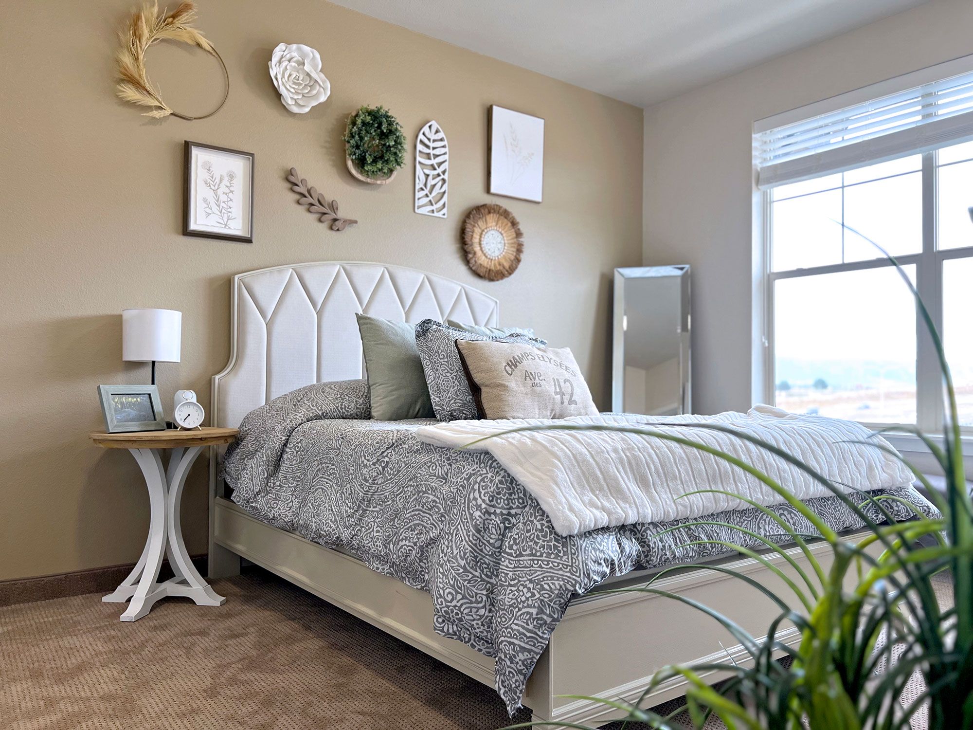 The Ivy Castle Rock 4