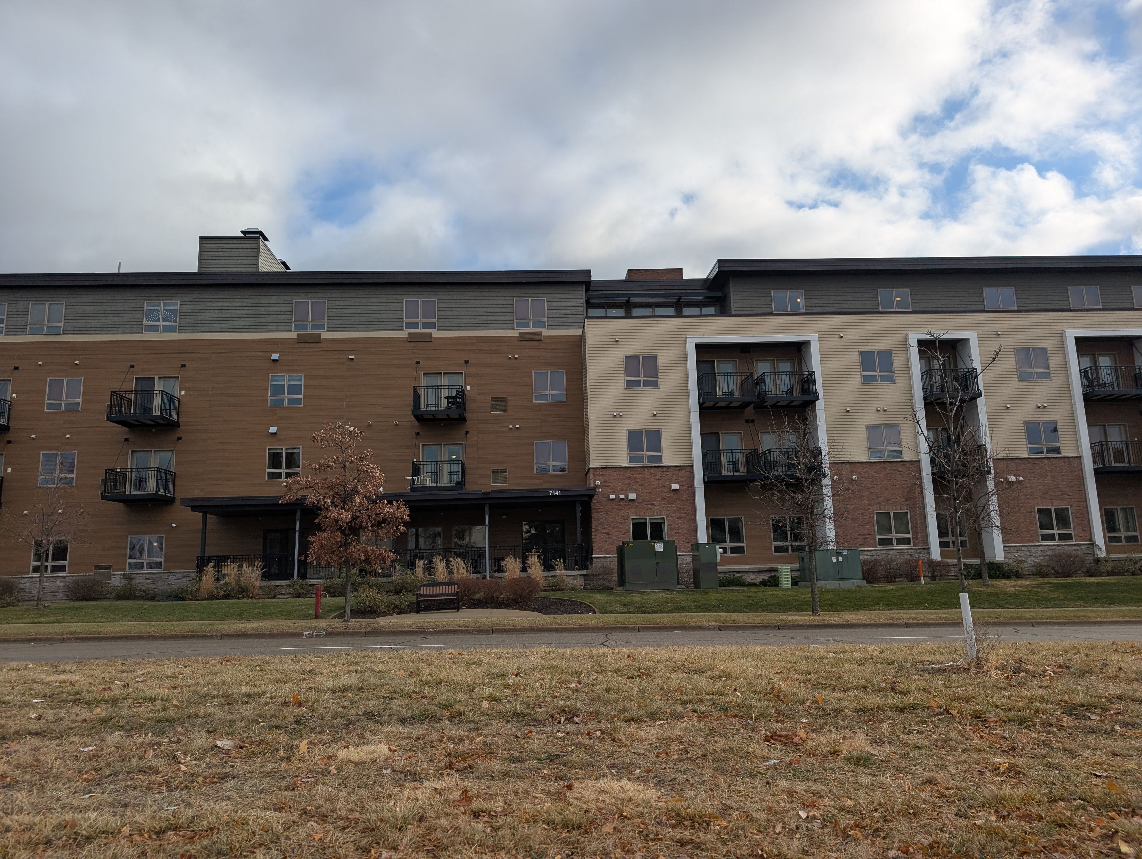 Yorkshire Of Edina Senior Living 1